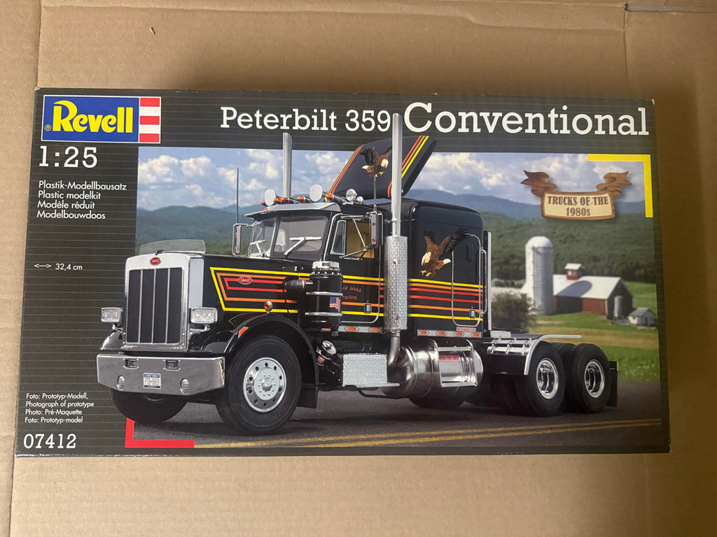 Revell Peterbilt 359 Conventional 07412 box front