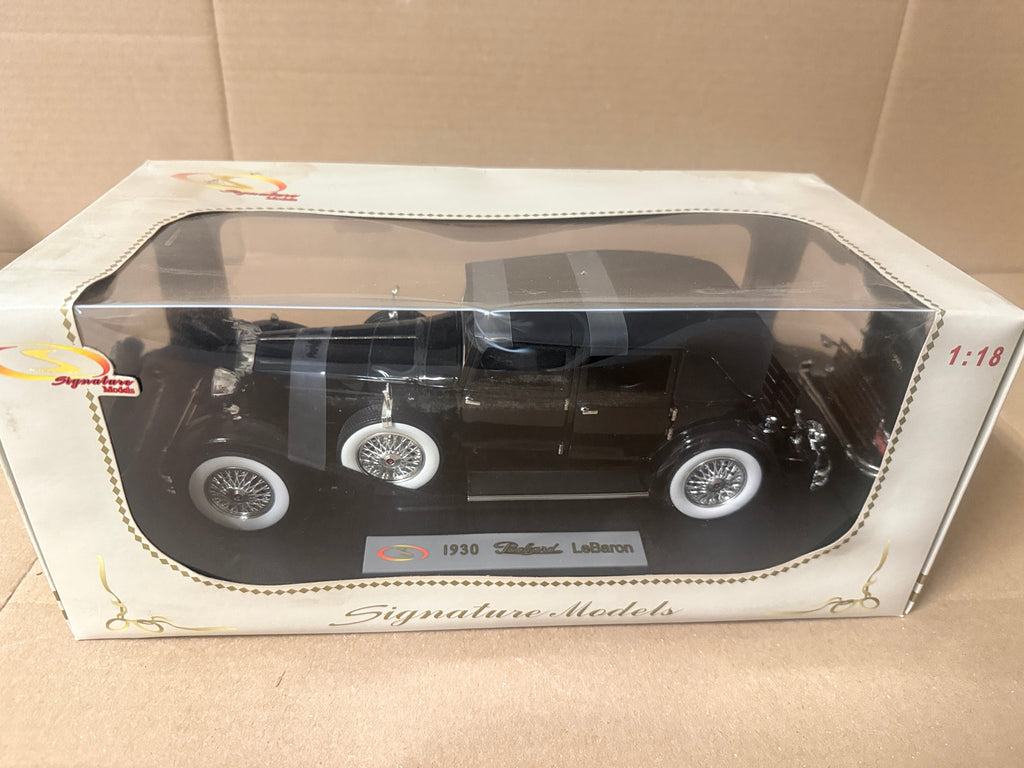Signature Models 1930 Packard LeBaron 1:18 box