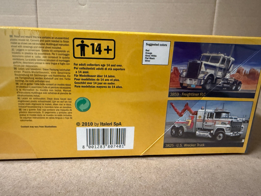 Italeri Peterbilt 377 A/E 740 second photo