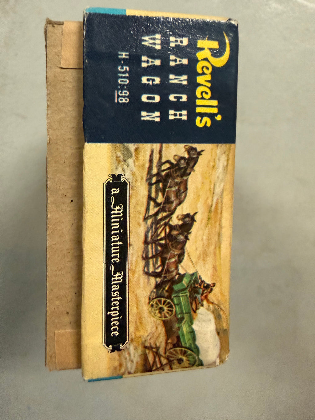 Revell Ranch Wagon end panel