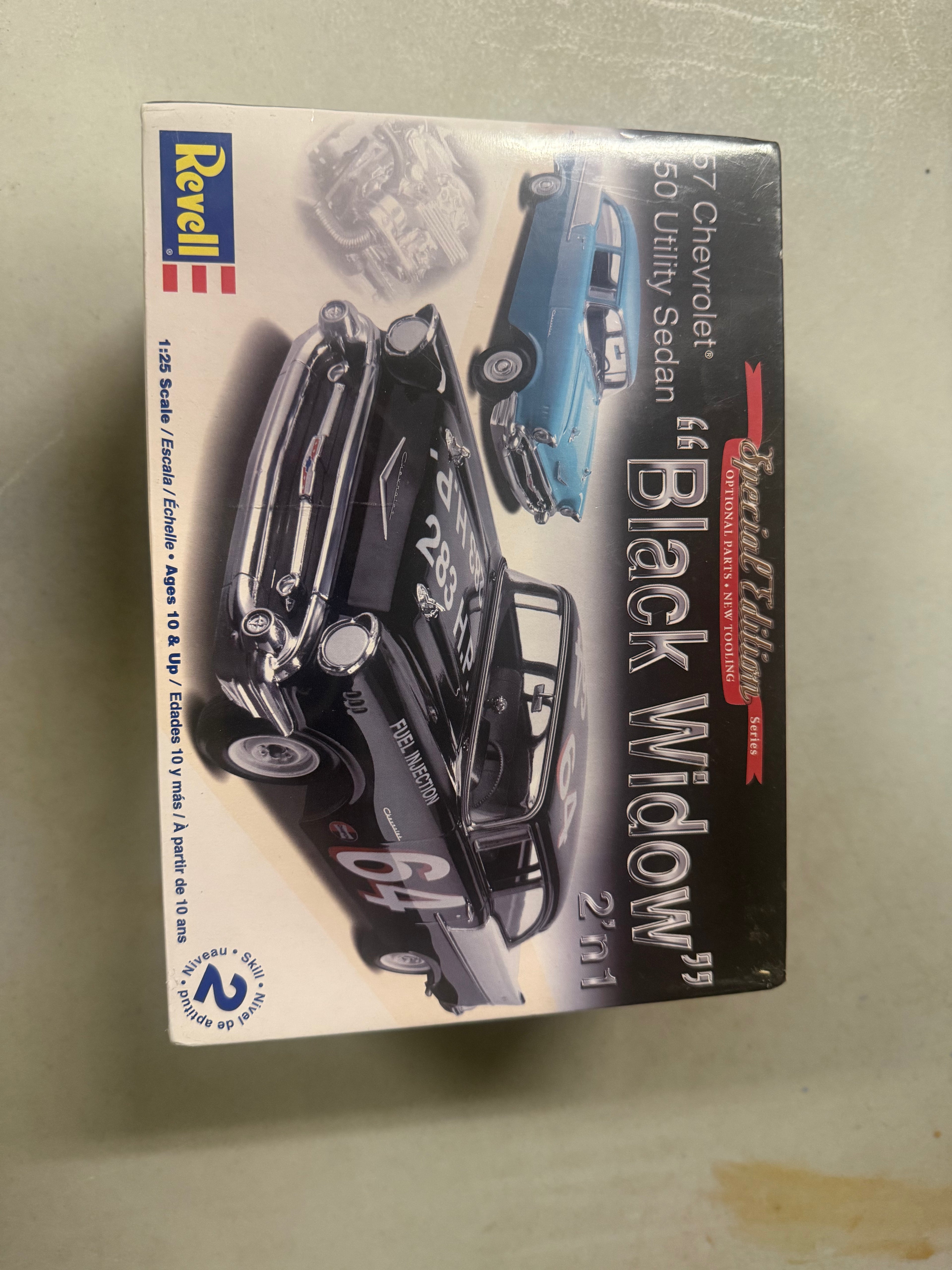 Revell Black Widow box end view