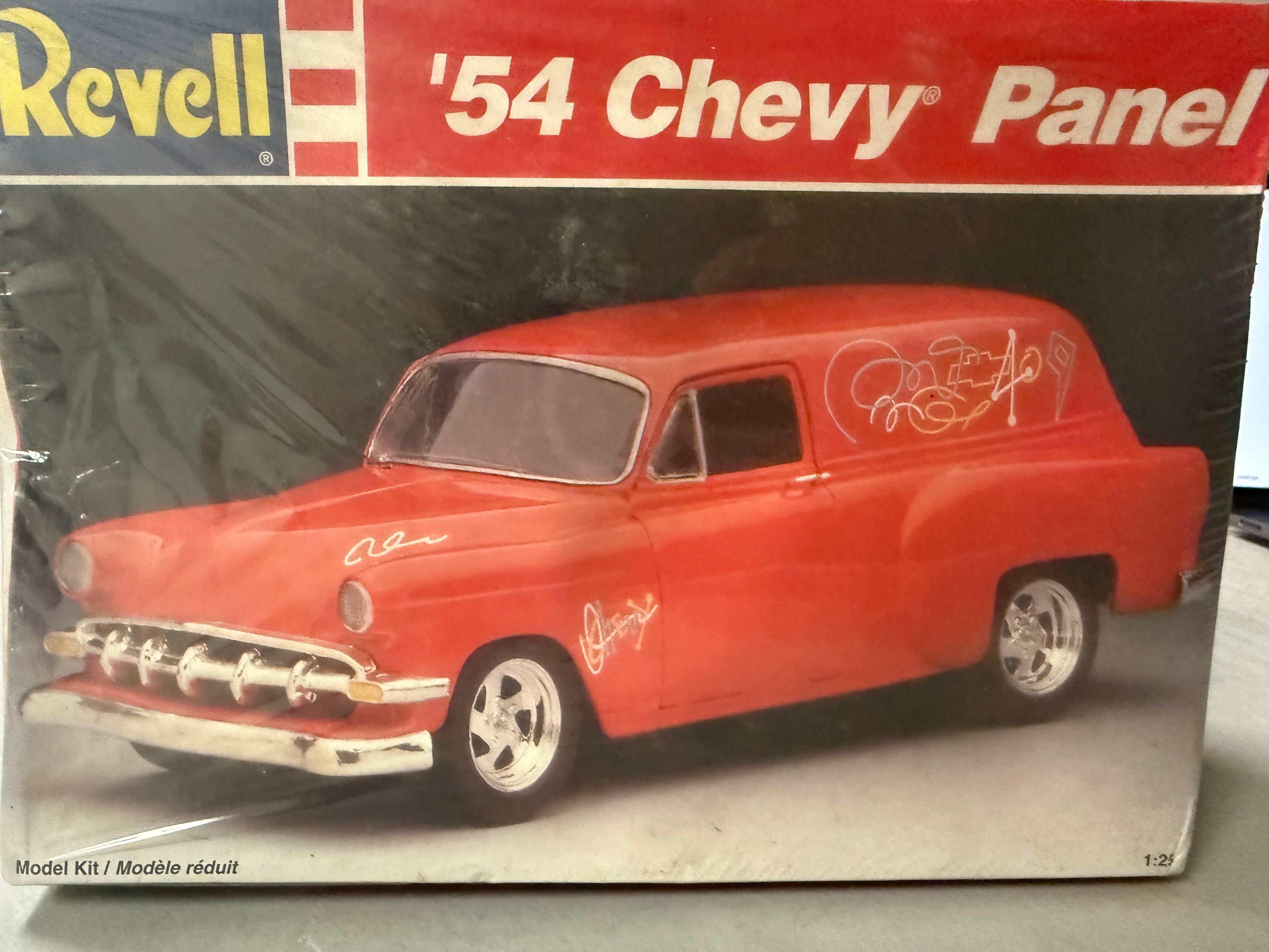 Revell '54 Chevy Panel box front