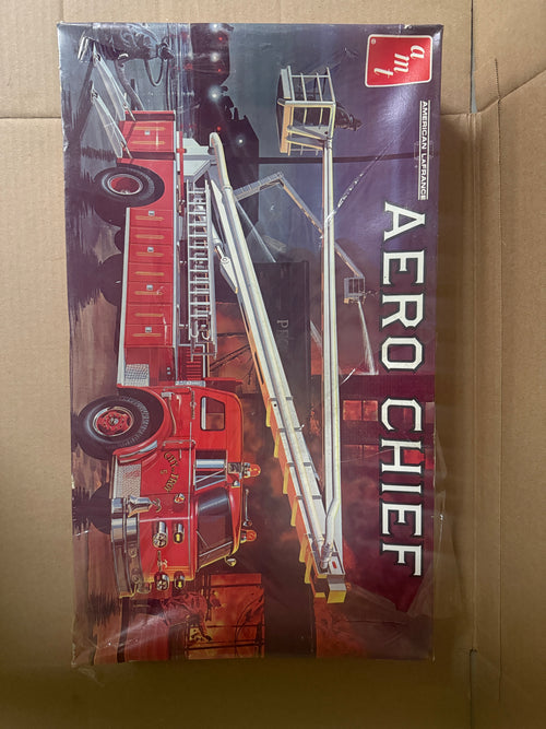 AMT American LaFrance Aero Chief T514 box front