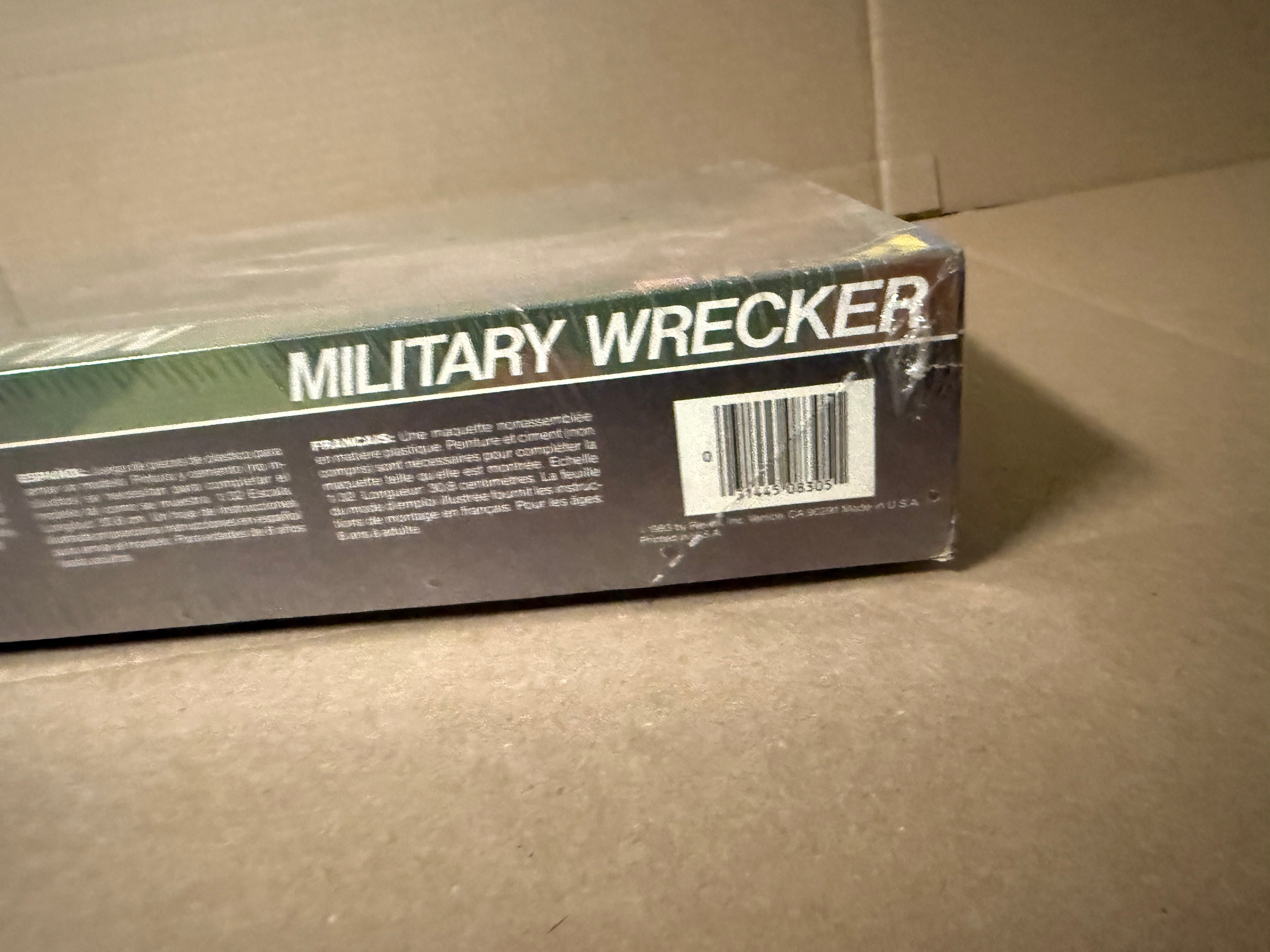 Revell Military Wrecker second photo