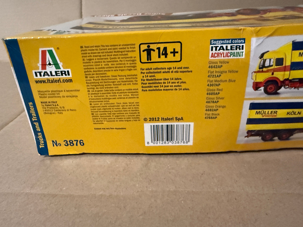 Italeri Mercedes-Benz 2448 second photo