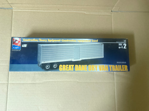 AMT Great Dane Dry Van Trailer box front
