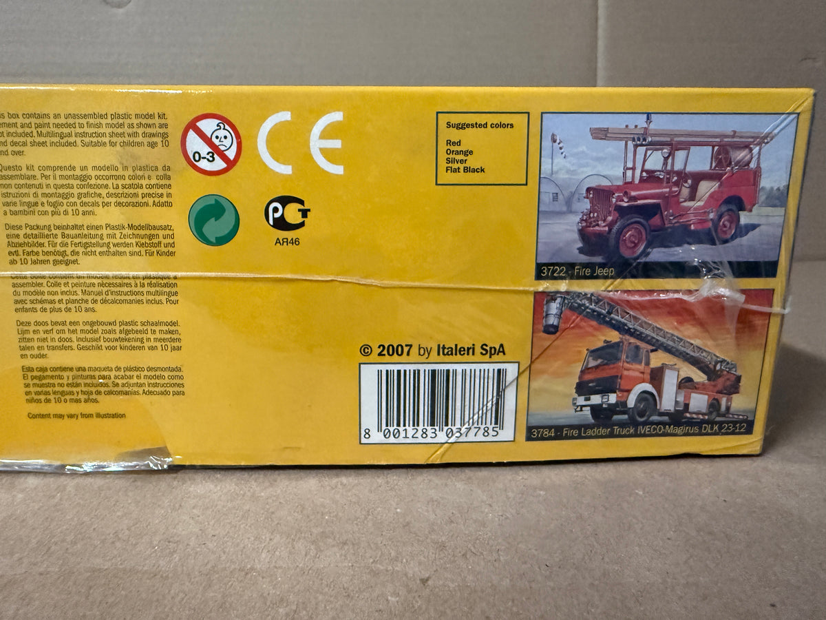 Italeri Medium 3 ton Firetruck 3778 second photo