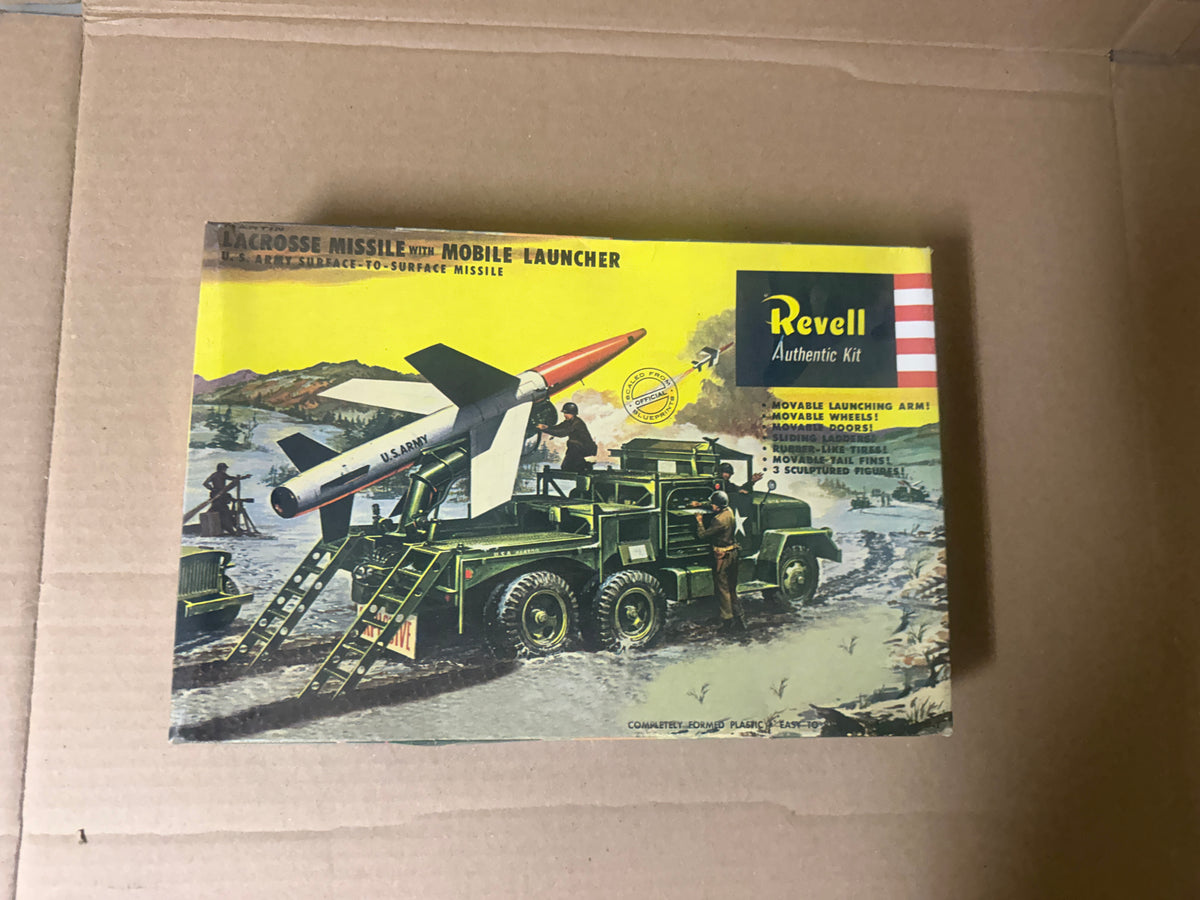 Revell Lacrosse Missile Mobile Launcher box front