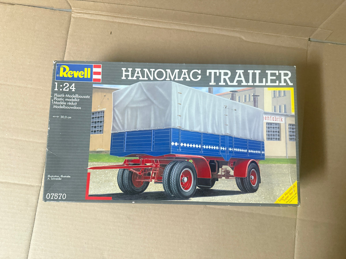 Revell Hanomag Trailer 07570 box front
