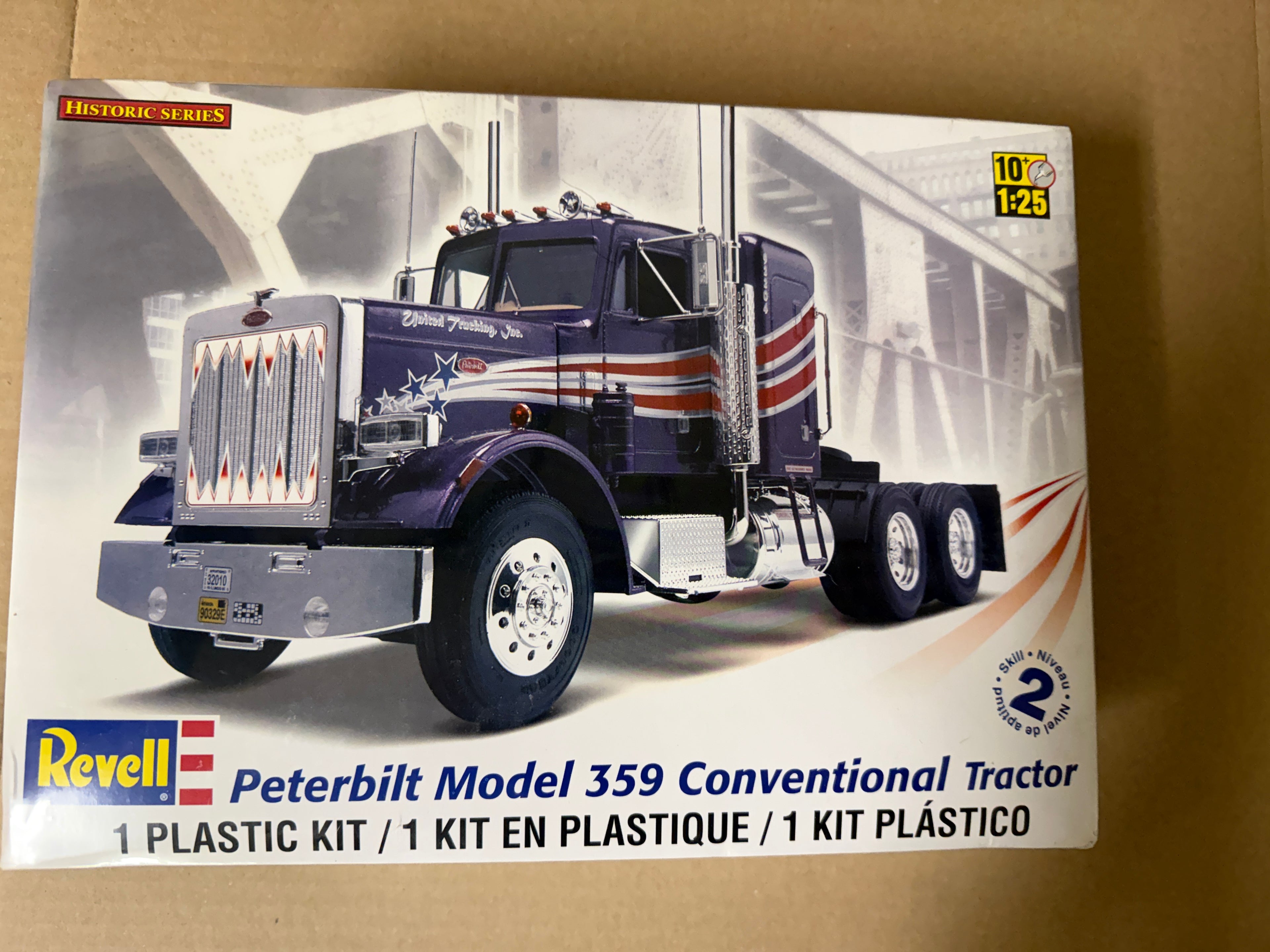 Revell Peterbilt 359 Historic Series box front