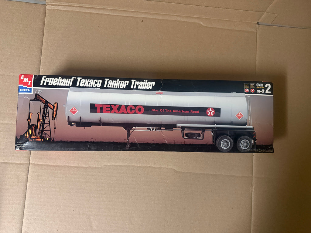 AMT Fruehauf Texaco Tanker box front