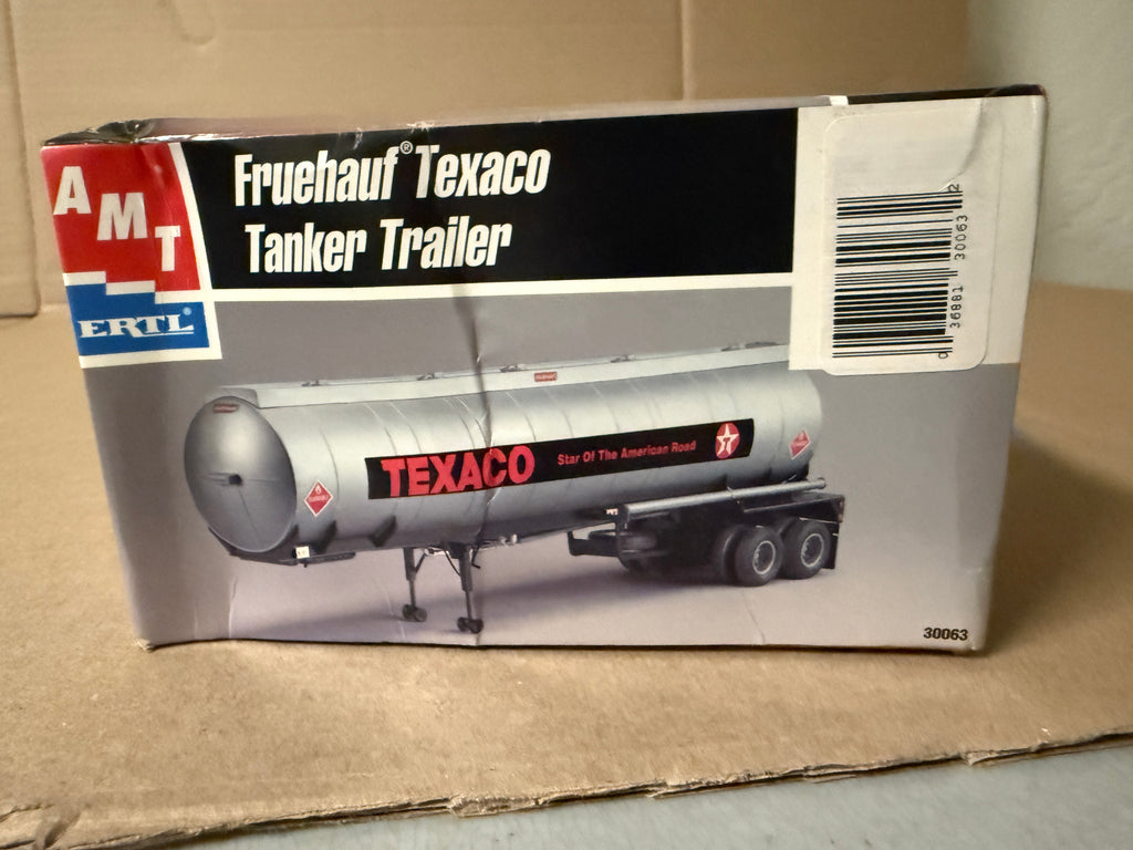 AMT Fruehauf Texaco Tanker second photo