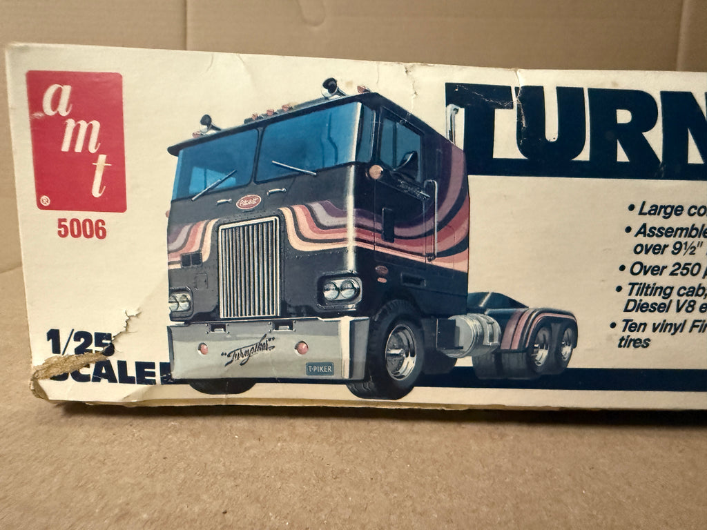 AMT Turnpiker Pete Custom Cabover second photo